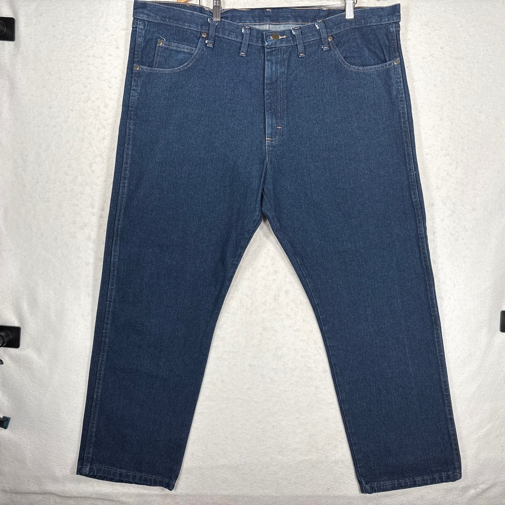 Wrangler Rugged Wear Mens Blue Jeans 44x30 Dark Wash Straight Leg 1035001AN